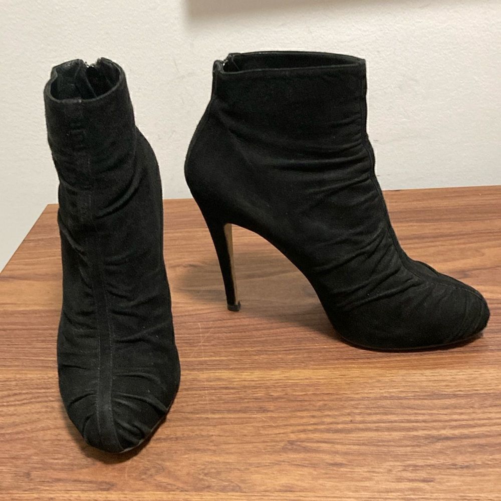 Brian Atwood Booties with Stiletto Heel & Back Zipper in Black Suede. Size 38.5.